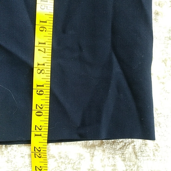 Lauren Ralph Lauren 100% Worsted Wool Lined Skirt Navy Blue Size 2 Petite - Picture 9 of 9